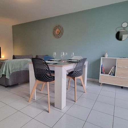 Ferienwohnung Beau T2 Bien Equipe Au Calme! ! Saint-Pierre-du-Mont  Exterior foto